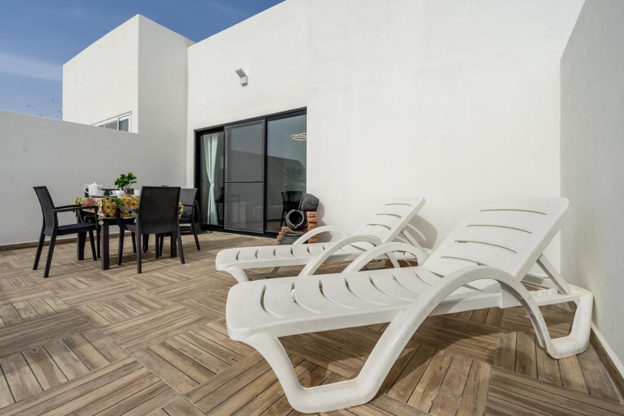 Tulip Court Penthouse Brand New-2 Min From The Sea-Central Bugibba セント・ポールズ・ベイ エクステリア 写真
