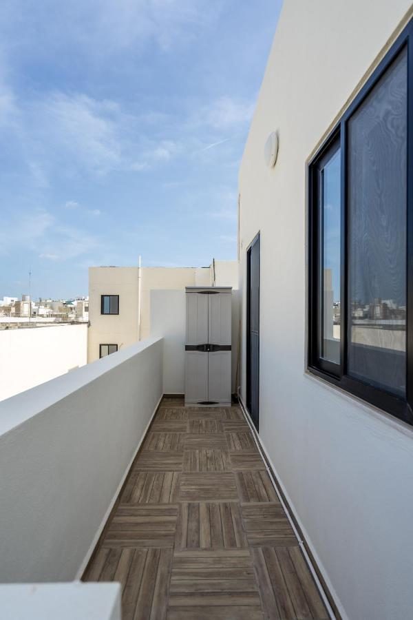 Tulip Court Penthouse Brand New-2 Min From The Sea-Central Bugibba セント・ポールズ・ベイ エクステリア 写真